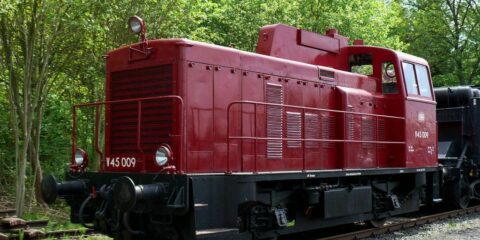 Export. Sarre locotracteur V45 009 – Neuenmarkt (Allemagne)