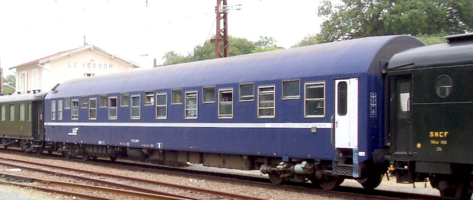 Coffret Rivarossi – 2 Voitures-lits T2 Bleues SNCF (RT600032) NEUF