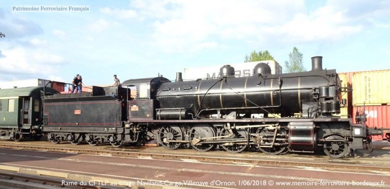 LOCOMOTIVE A VAPEUR 140C 158 AVEC TENDER 18B521 REGION OUEST Livree Noire