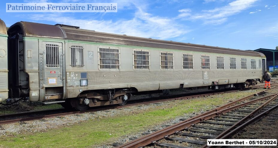 LIMA Véro 301023, Voiture Grandes Lignes Inox TEE 1 Cl. Type A8 Tu SNCF Neuf Bo